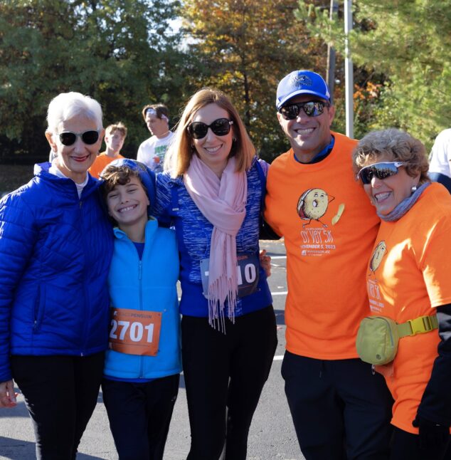 People standing at the Oy Vey 5k